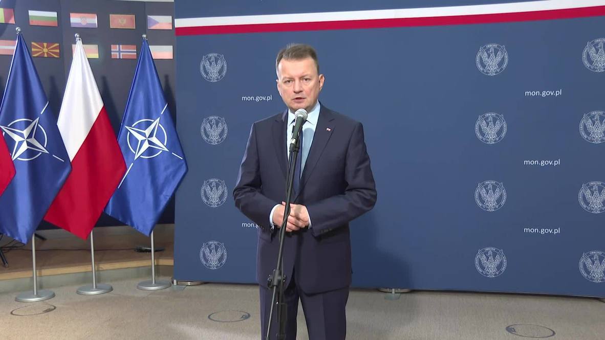 Poland: DefMin Blaszczak announces construction of 'razor wire' border fence with Kaliningrad region