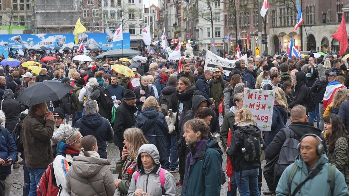 Netherlands: Anti-war rally in Amsterdam met with counter demonstration