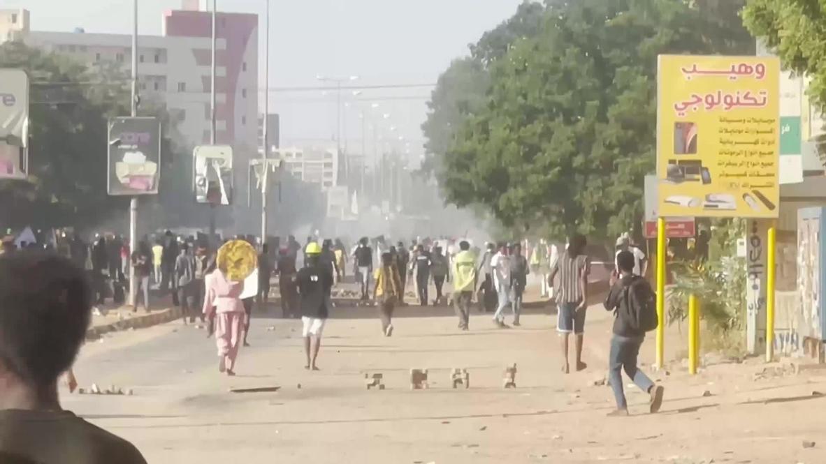 Sudan: Police use tear gas as hundreds rally against military coup in Khartoum