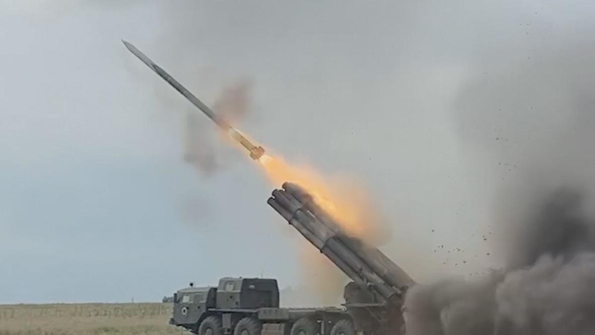 Расчеты РСЗО "Смерч" выполнили боевые задачи - Минобороны России