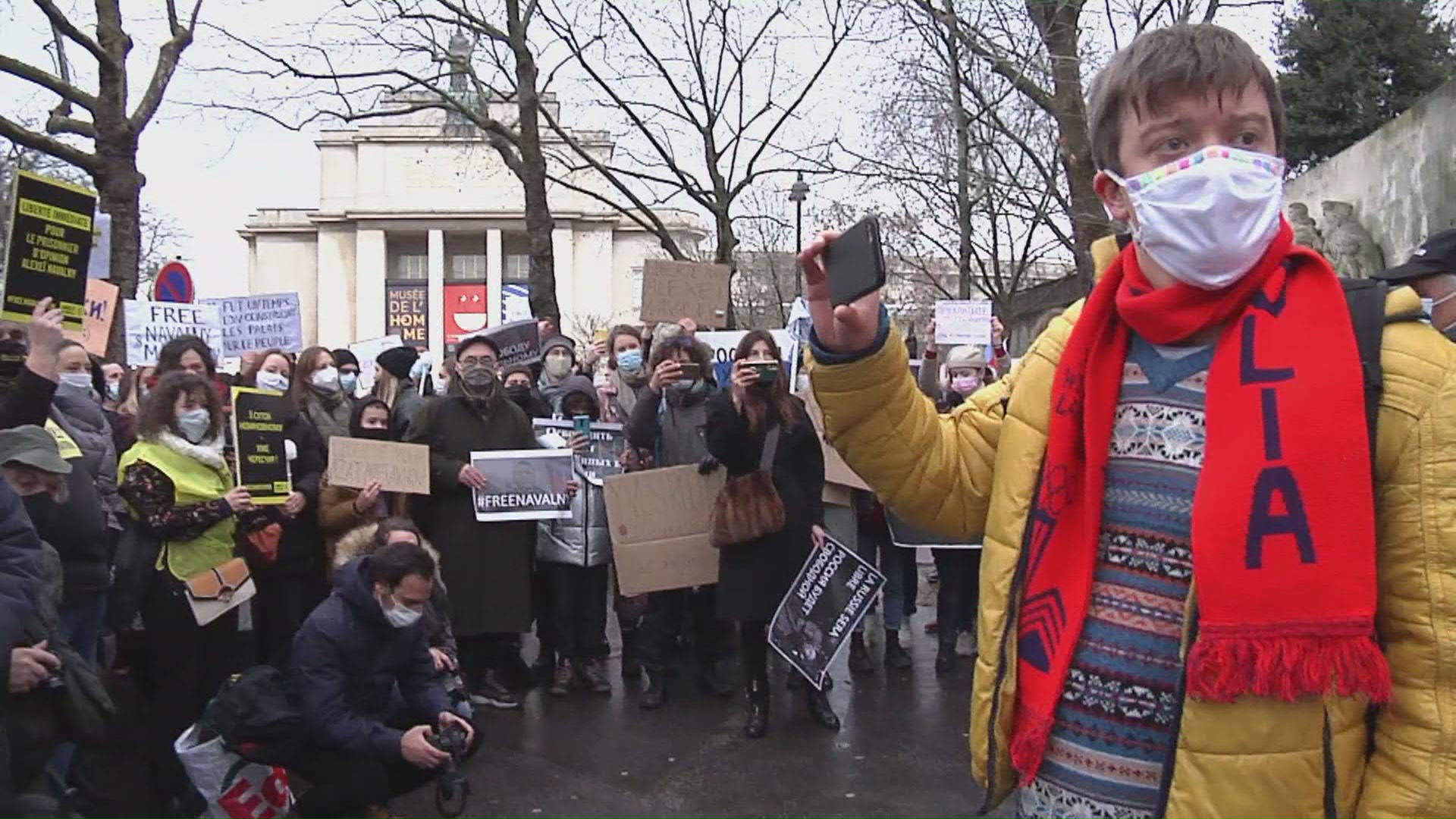 France: Navalny supporters rally in Paris to call for his release