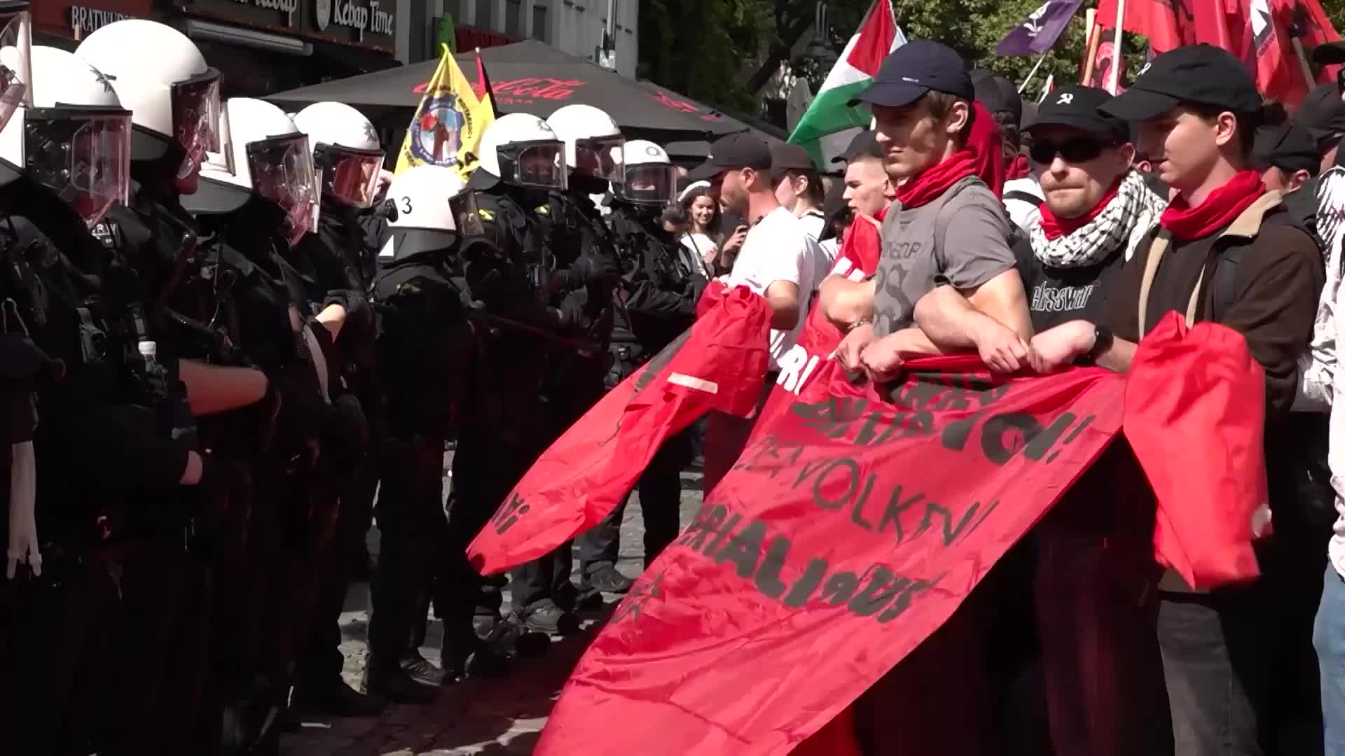 'Diplomacy is the answer' - Cologne protesters march against increased defence spending, military support for Ukraine and Israel