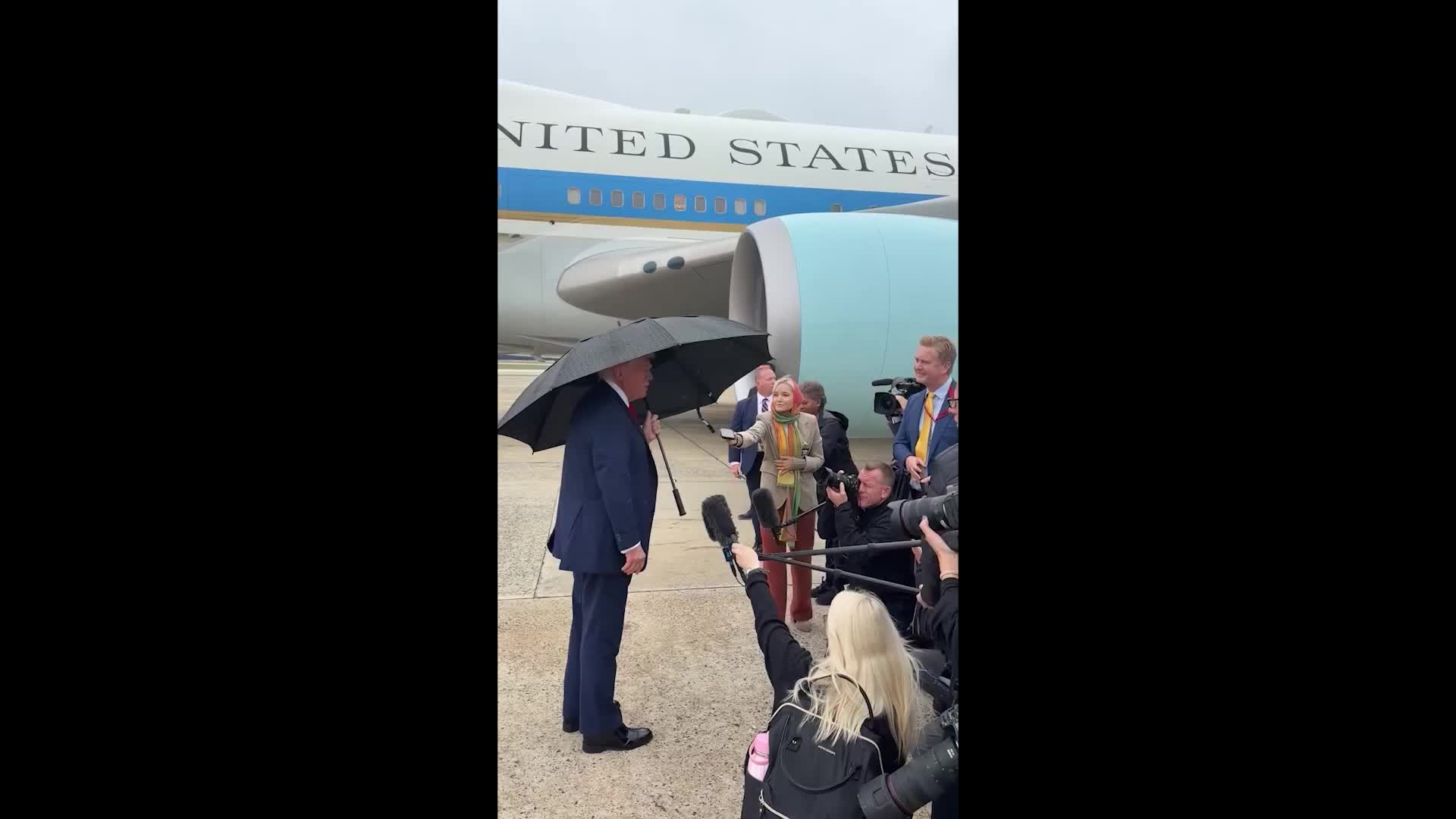 'Everybody's cheering!' - Trump boards Air Force One for journey to Middle East ahead of hostage release by Hamas