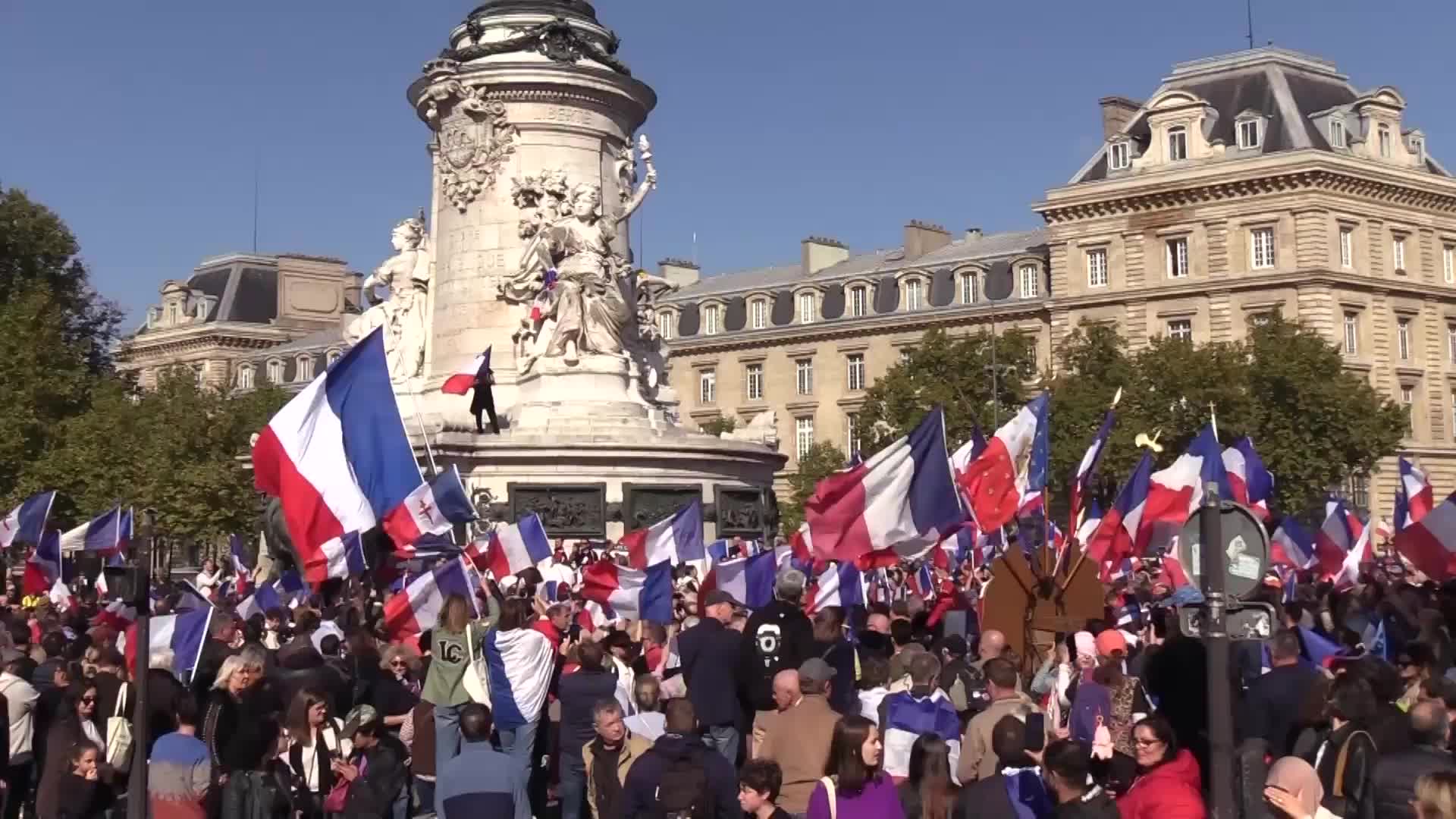 'We don't give a damn about Palestine!' - Paris protesters slam 'disrespect' shown to French monuments at Gaza demos