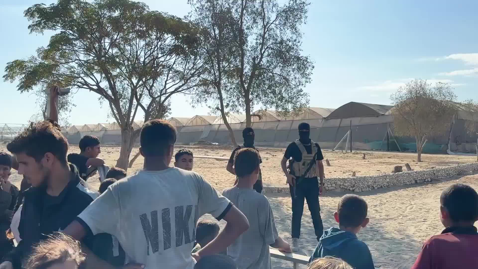 Hostage handover - Red Cross vehicles arrive in Khan Younis to receive second batch of Israeli captives