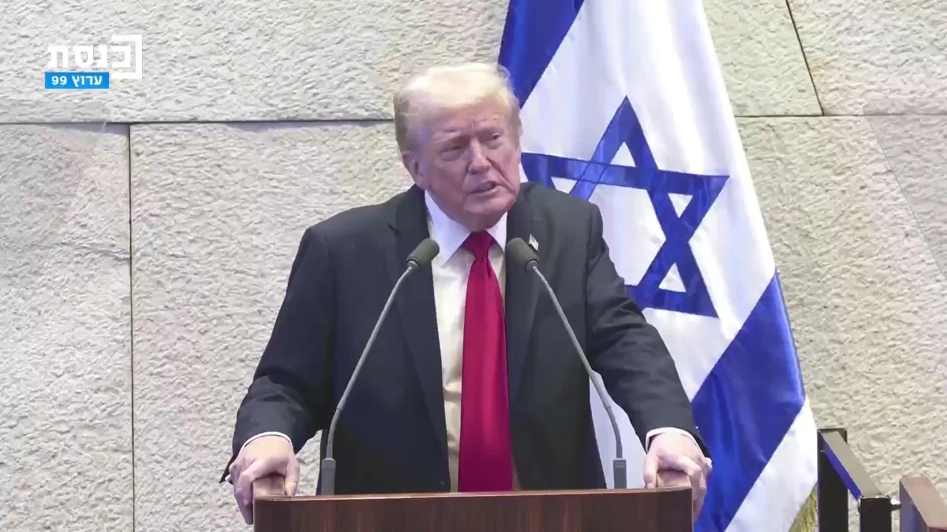 'He's a nice man, Bibi! - Trump tells Netanyahu to be 'a little bit nicer' to opposition leader Lapid, pokes fun at 'long' speeches