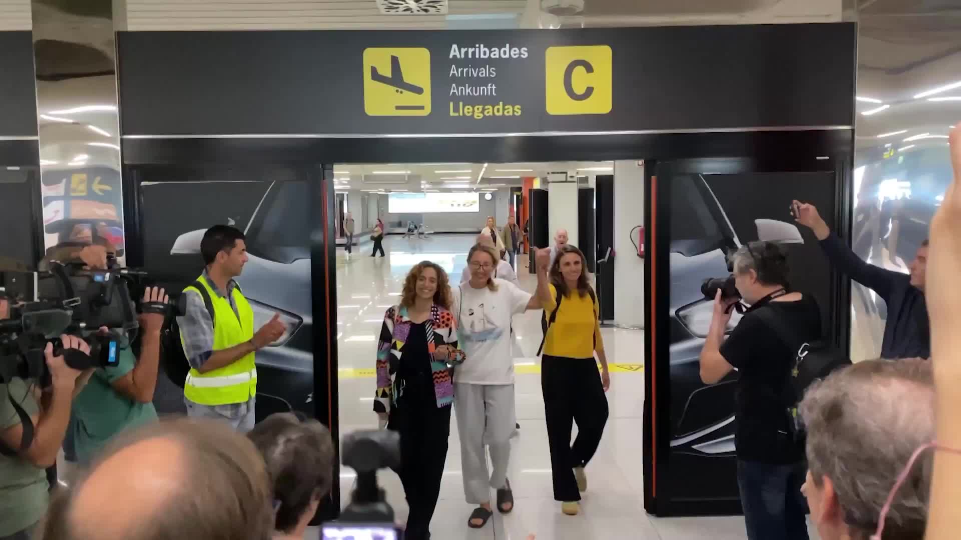 Spanish GSF activist returns home after allegedly biting Israeli official, hits out at 'kidnapping', detention in 'prison for terrorists'