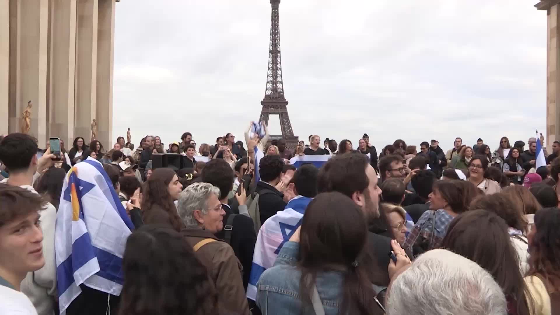 'This is the time for peace' - Israel supporters celebrate release of hostages under US-brokered deal in Paris