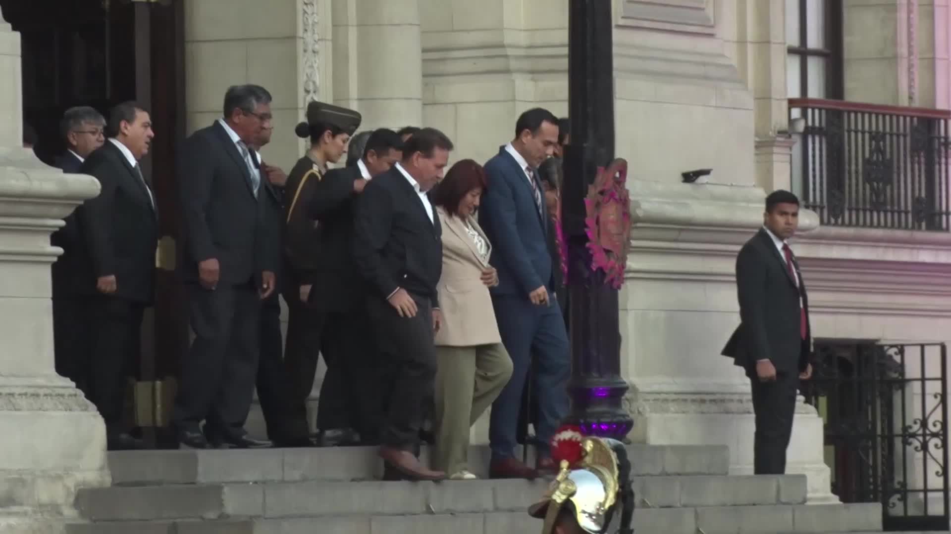 'We want this govt to move forward' - Peru's regional authorities support interim pres Jeri after meeting in Lima