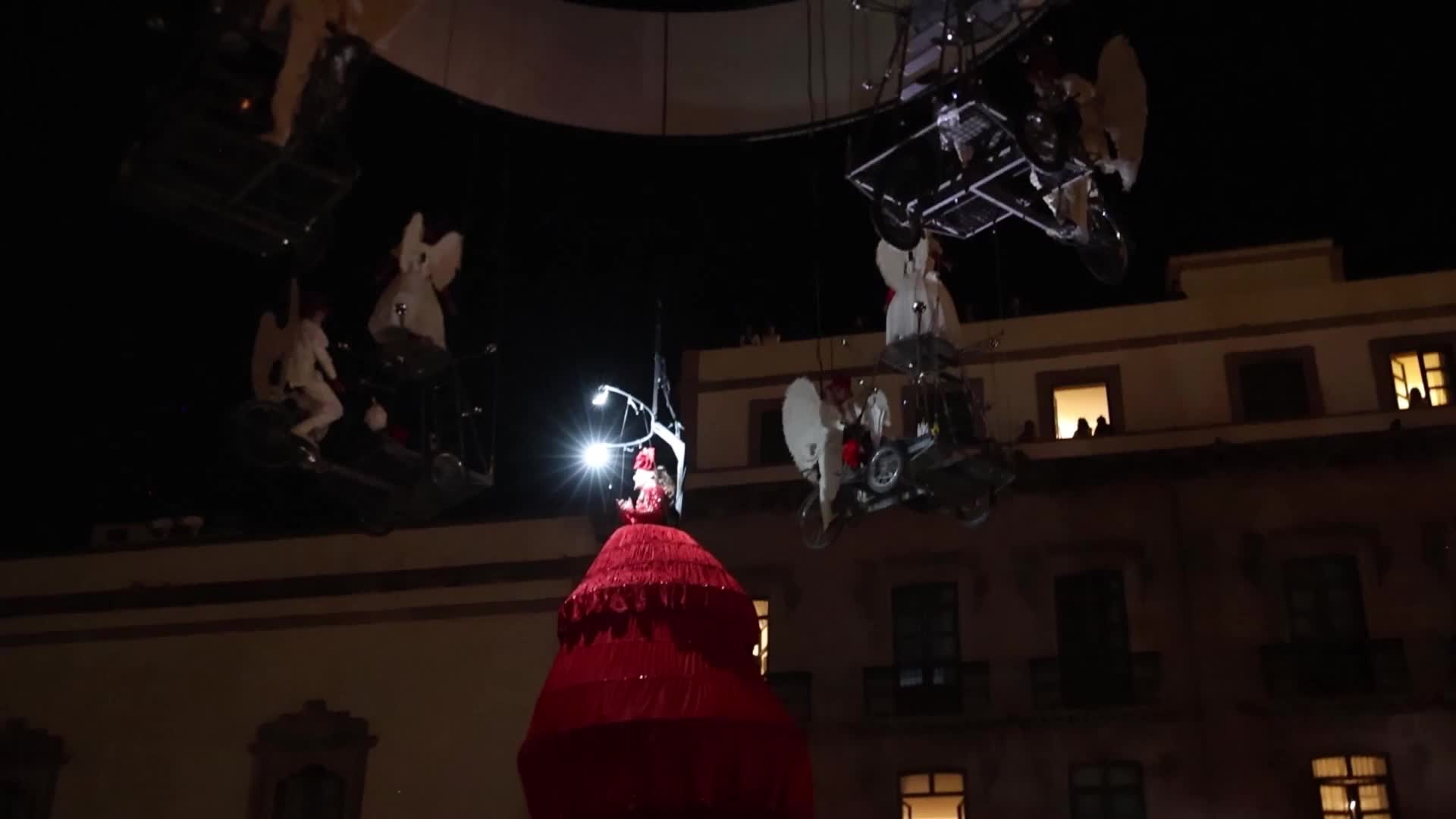 'A moving performance!' – Zacatecas 2025 International Street Theater Festival amazes attendees with aerial bike show