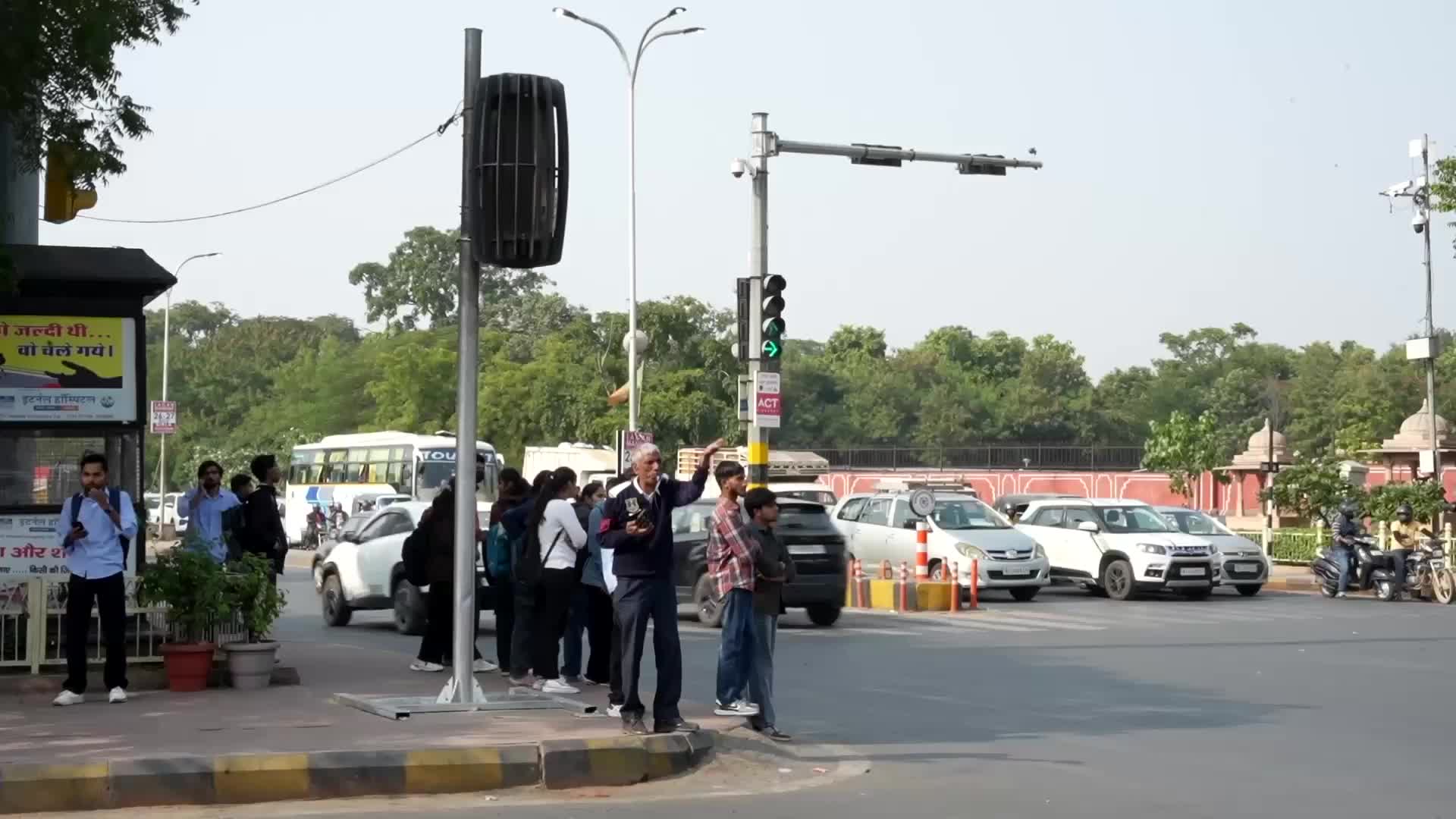 Solution for pollution - Giant air purifying towers rolled out in Jaipur amid rising emission levels