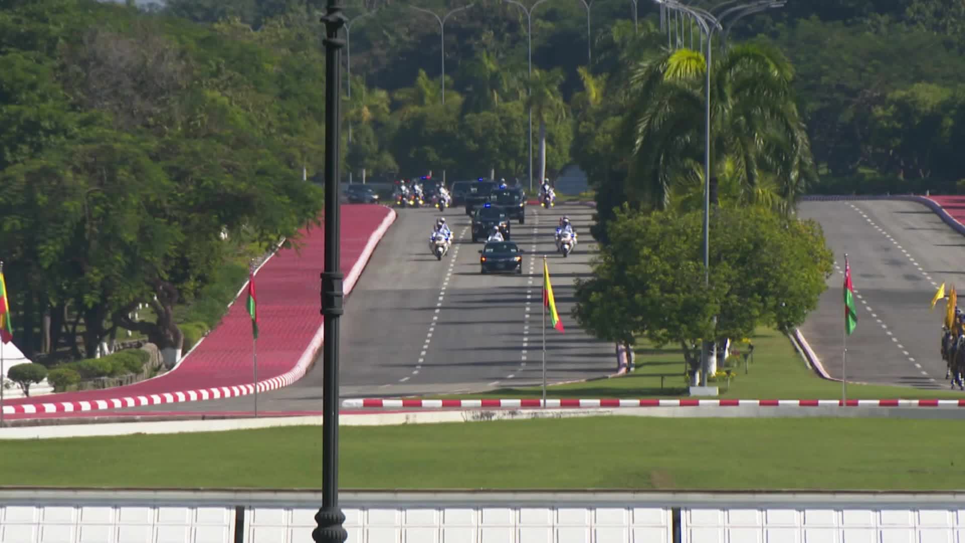 Russia, Belarus 'are not and cannot be isolated' - Lukashenko holds talks with Myanmar's leader